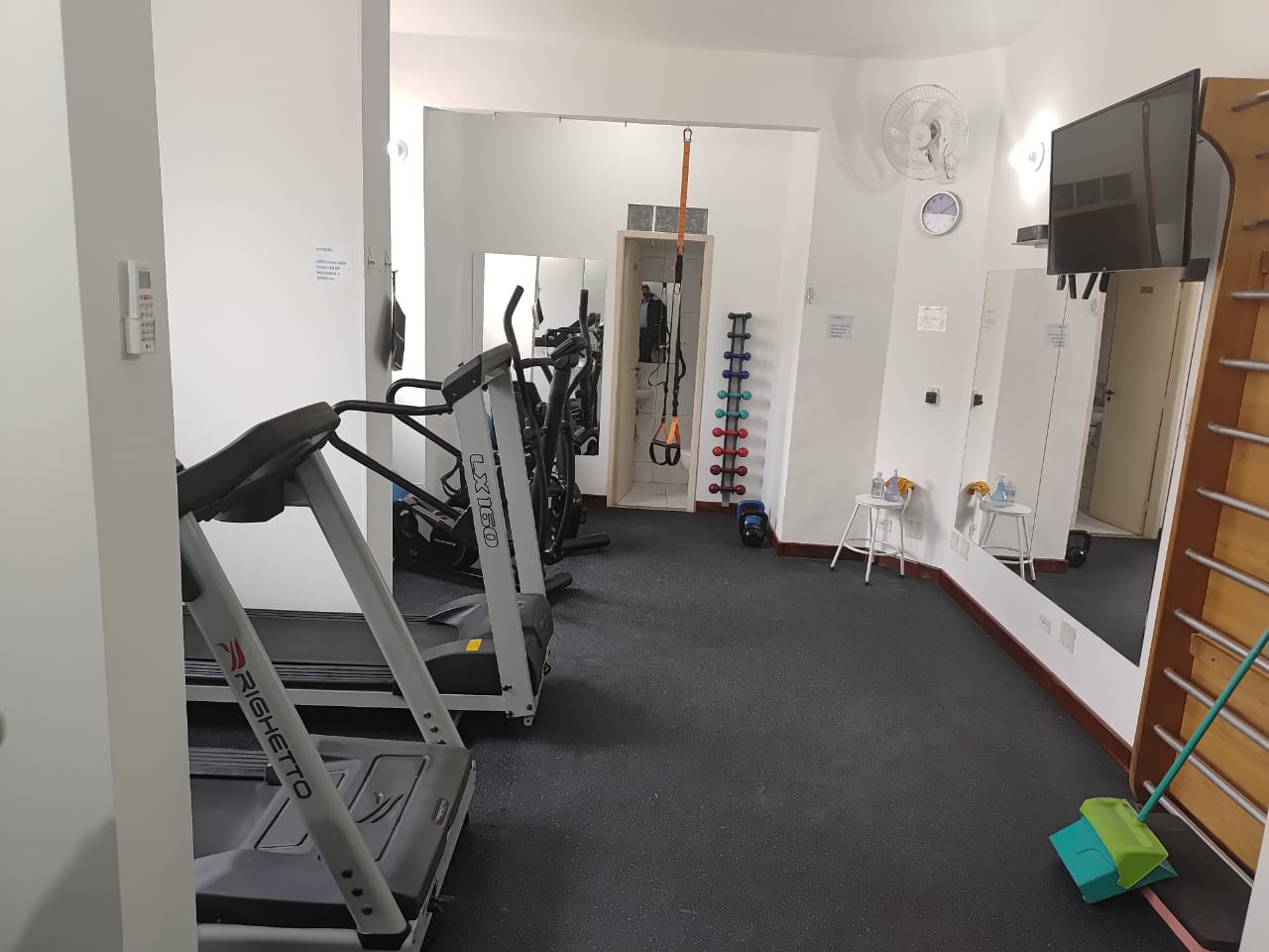 whatsapp image 2025 09 06 at 16.45.04